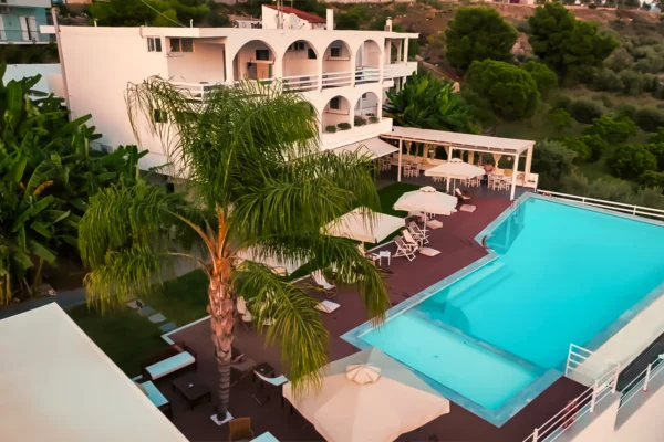 Pool-Triton-hotel Pool-Triton-hotel