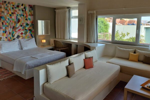 10 Suite 3 (5)eco filion suites bedroom with lounge eco filion suites bedroom with lounge