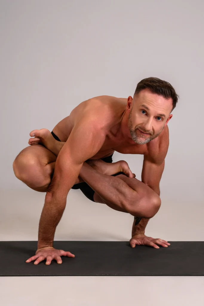 Martin Sittek Alpha Yoga Teacher Martin Sittek Padmasana variration