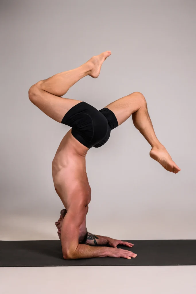 Martin Sittek Alpha Yoga School Martin Sittek Pincha Mayurasana Modification